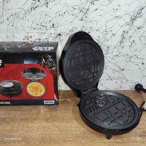 Waflera eléctrica Atma Star Wars WS024SWP color negro 220V